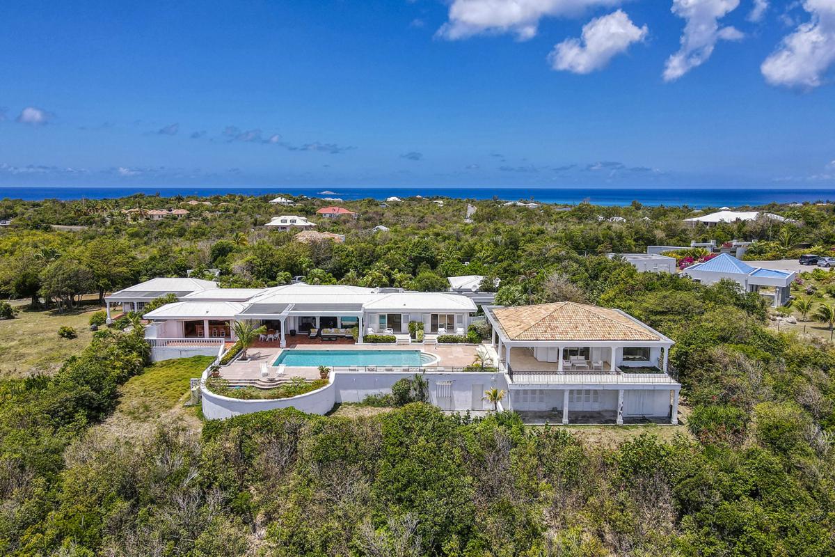 8-Beaulieu-Drone_Villa à louer à Saint Martin Terres Basses
